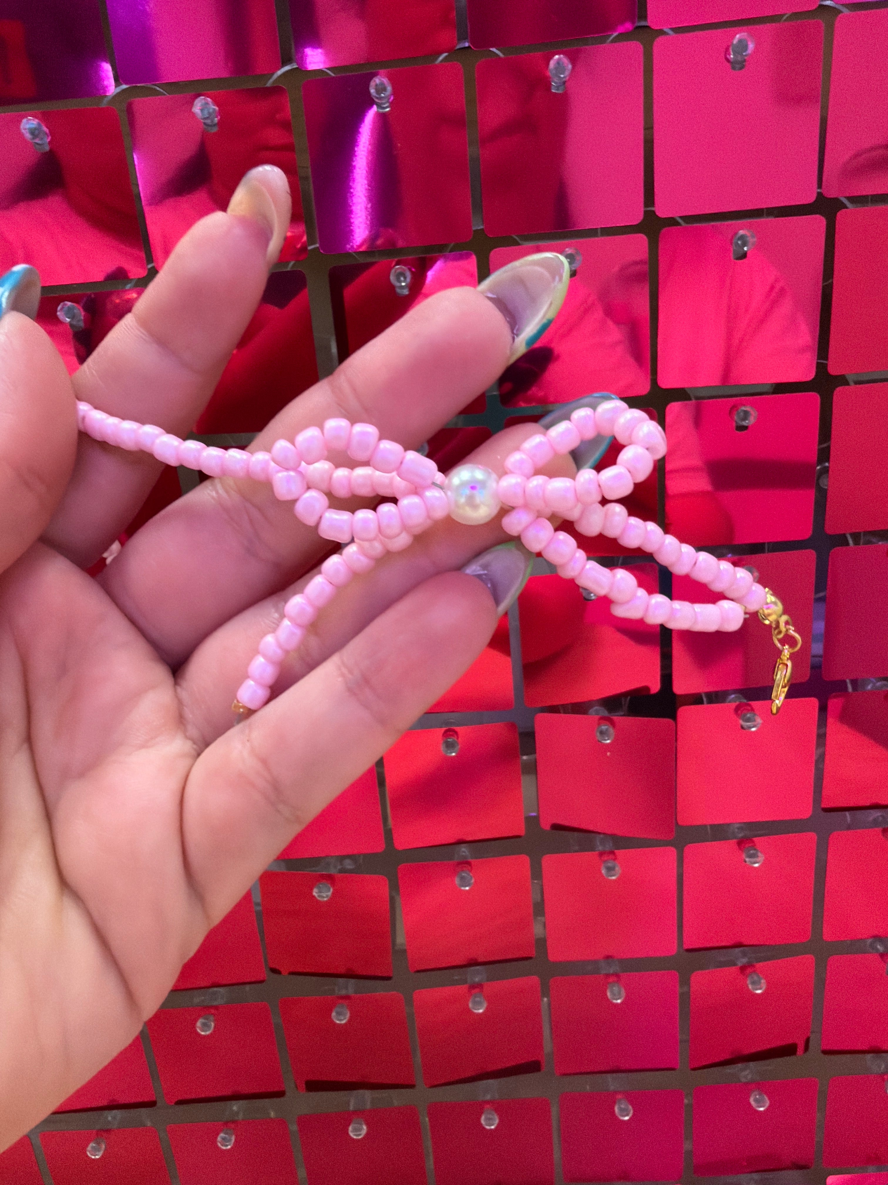 Pink Pearl Bow Hat Chain
