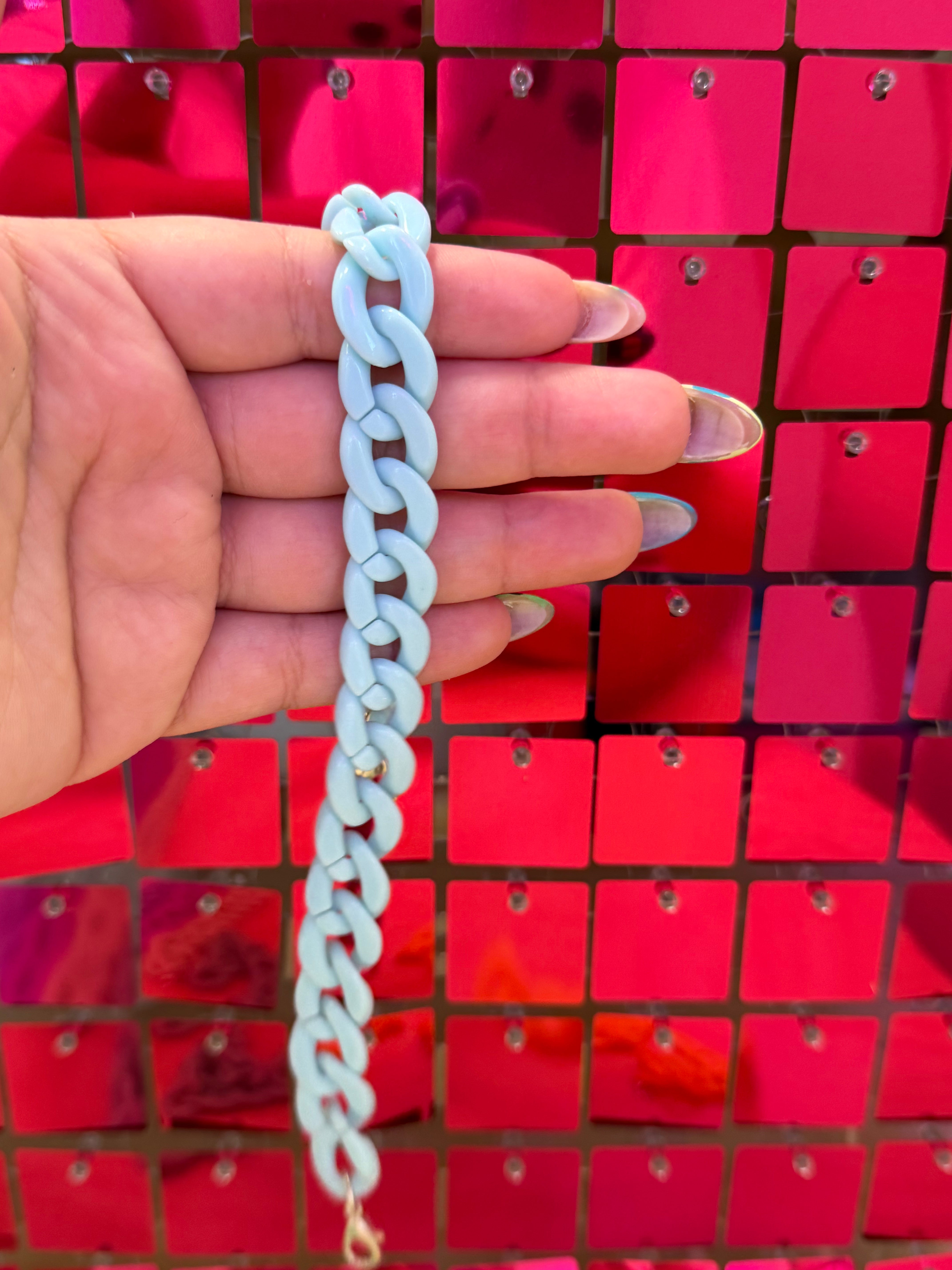Thin Chain Link Hat Chain