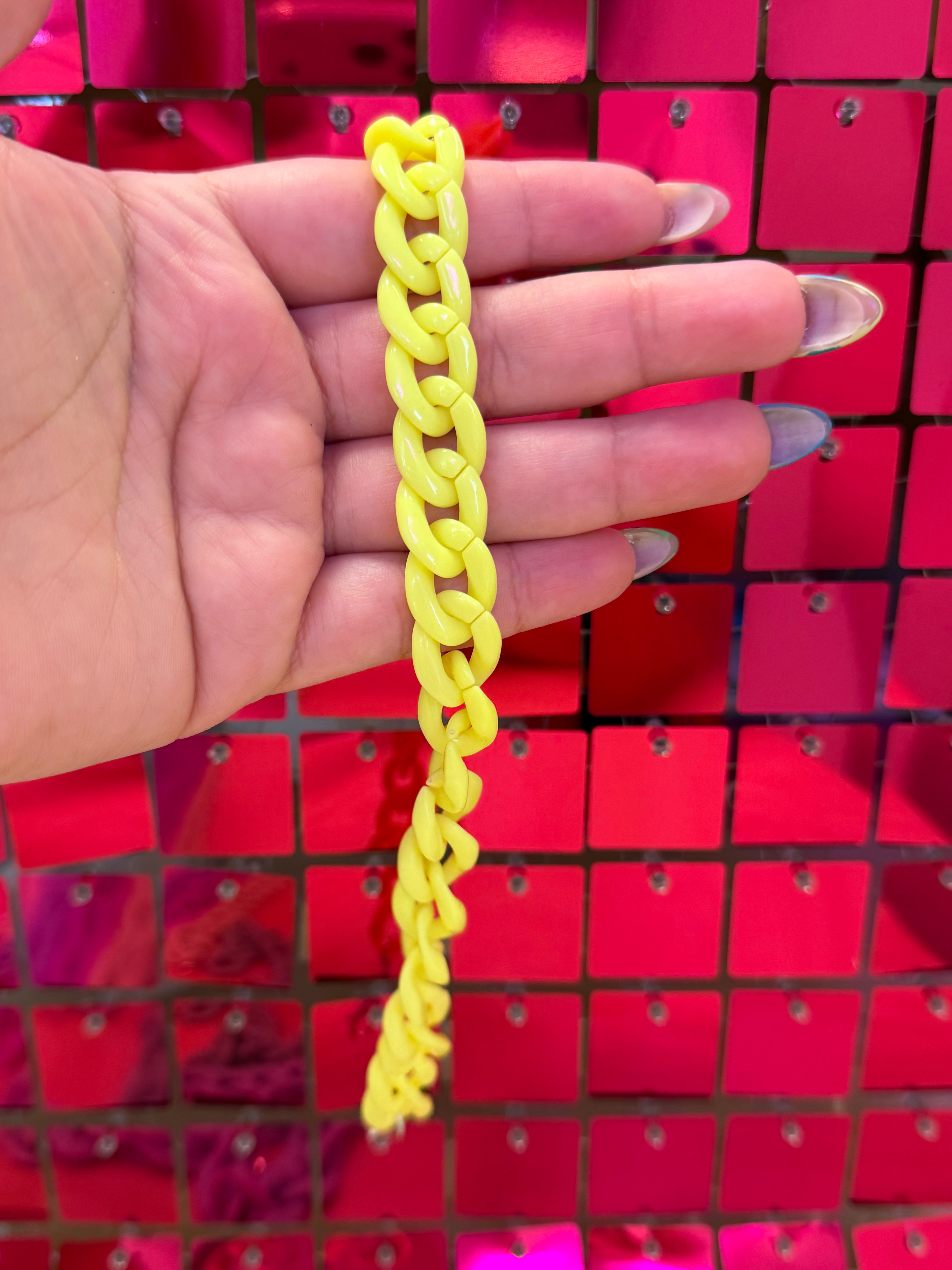 Thin Chain Link Hat Chain