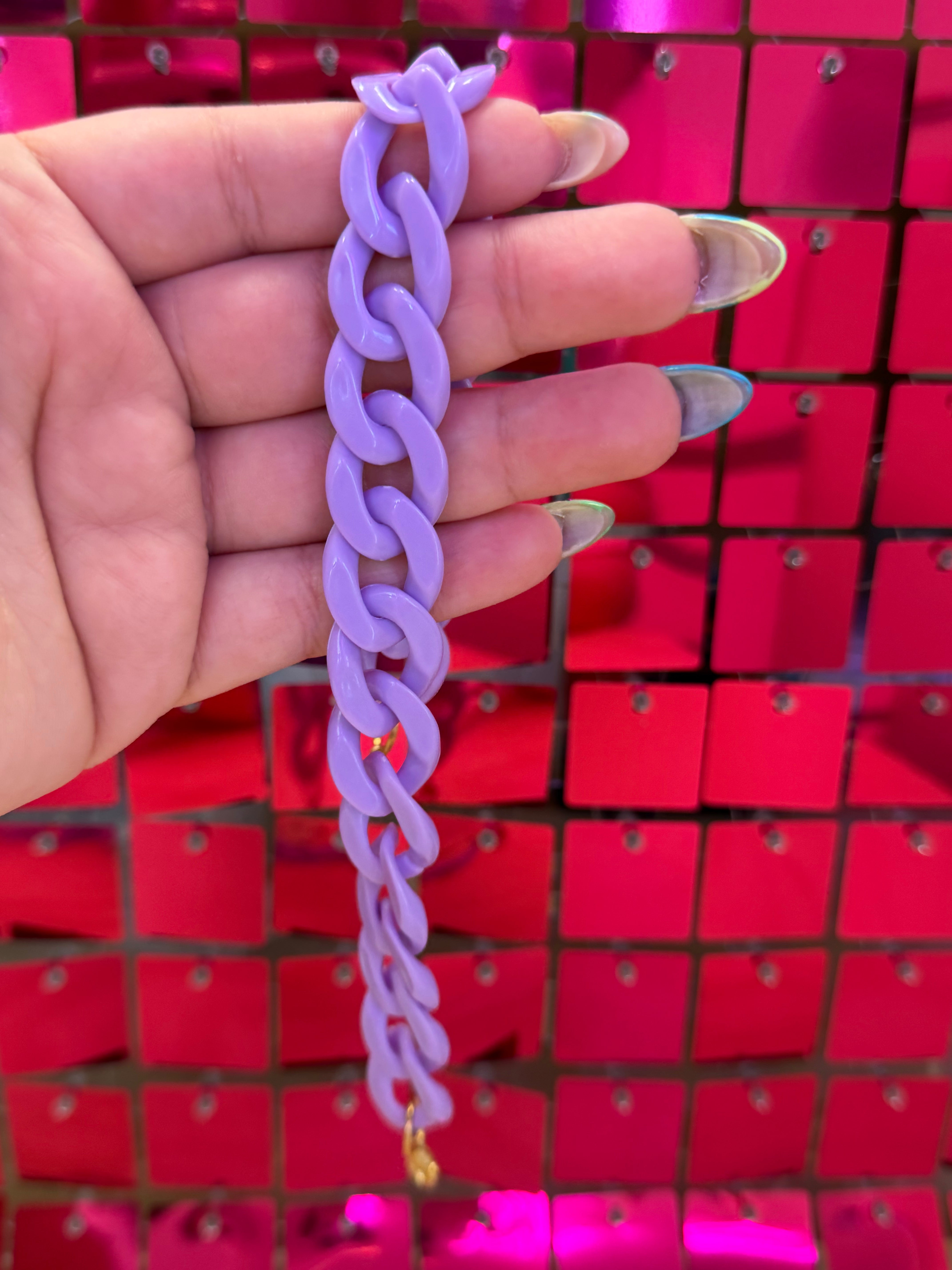 Chunky Pastel Chan Link Hat Chain