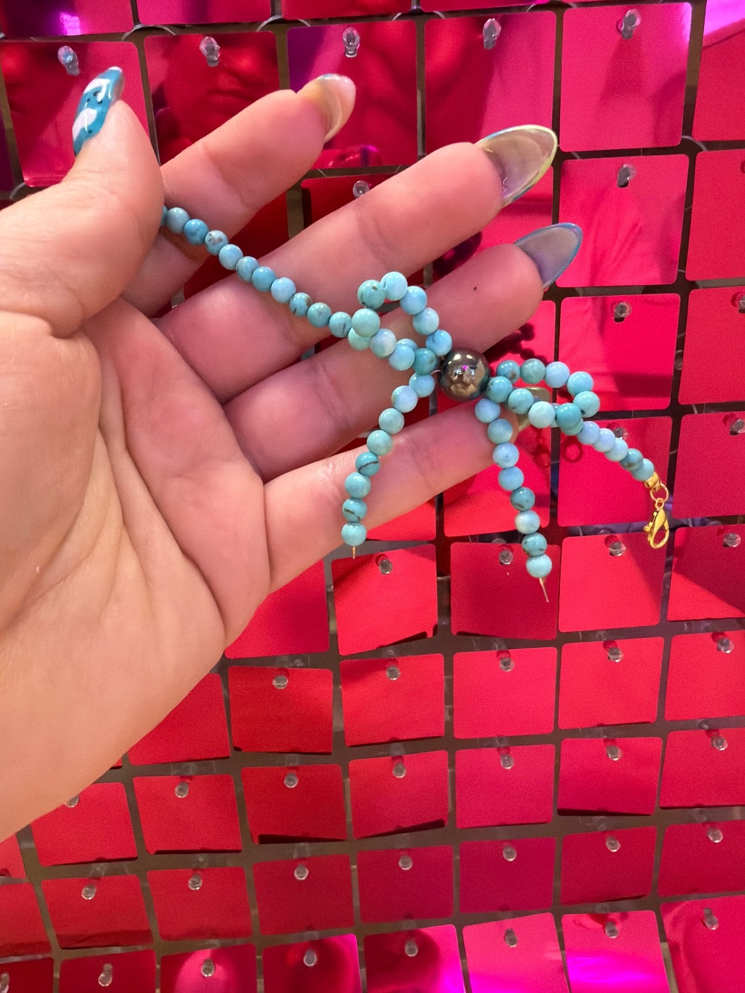 Western Turquoise Bow Hat Chain - My Vinyl Craft