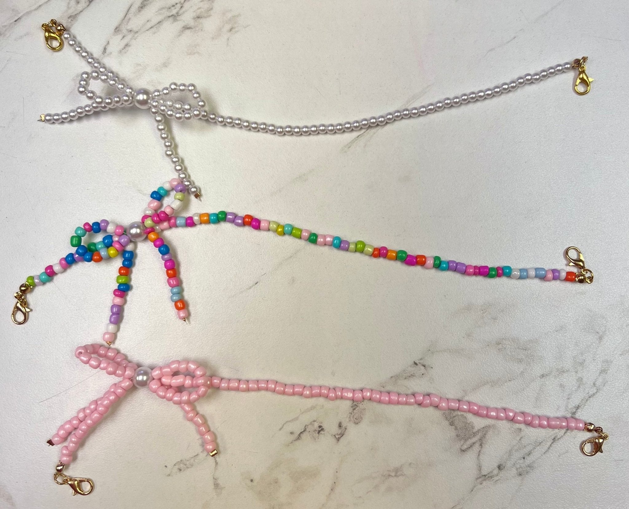 Bow Hat Chain - My Vinyl Craft